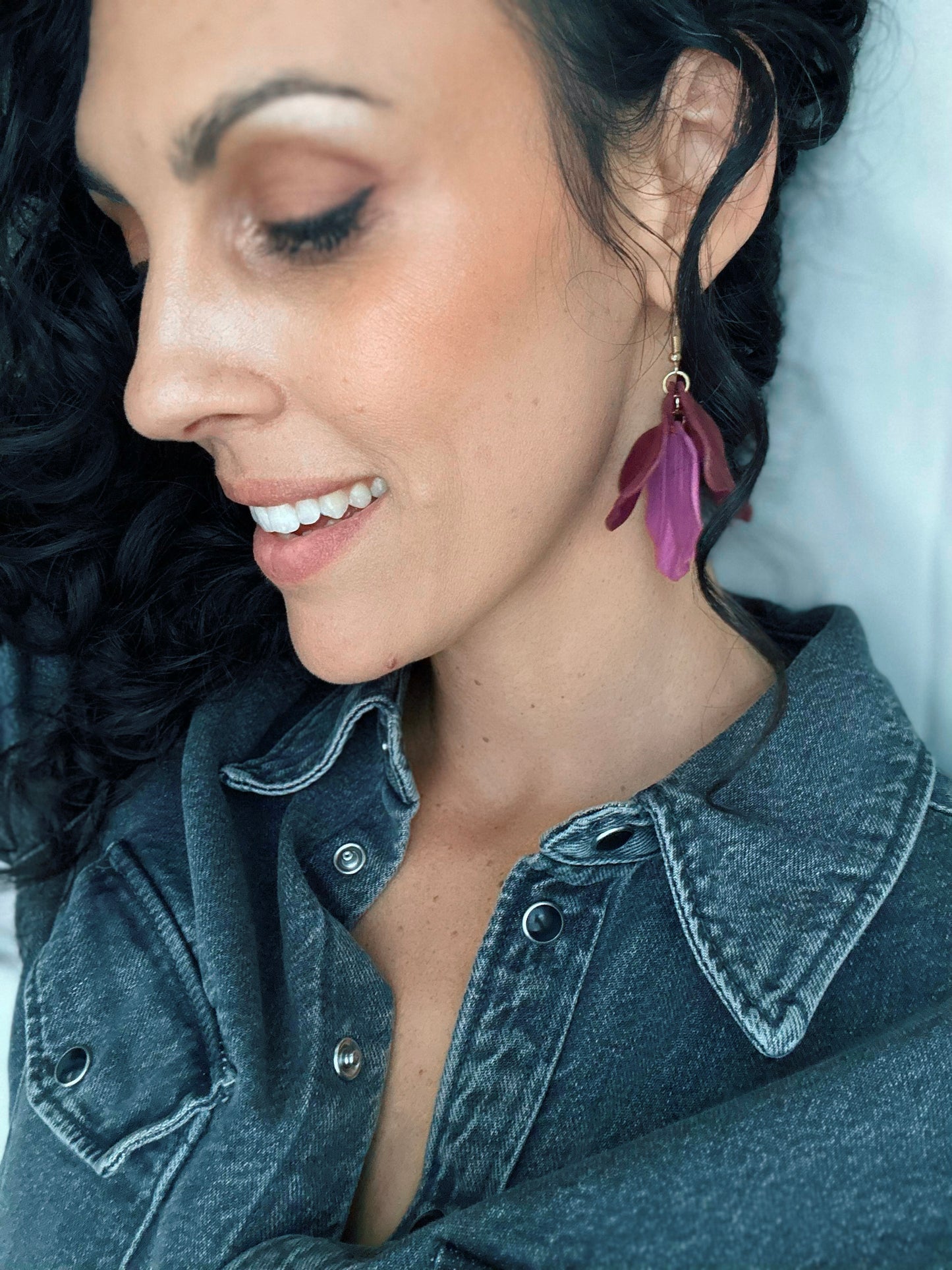 EUPHONY DANGLE BURGUNDY