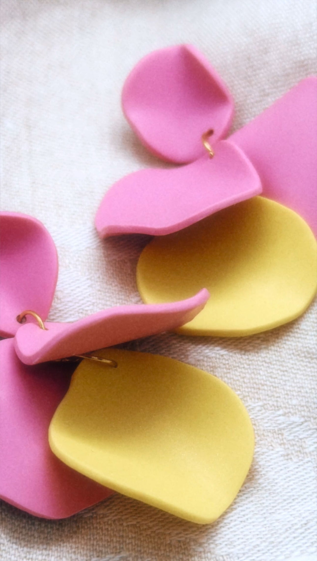 SERENETY CROCUS DANGLE PINK