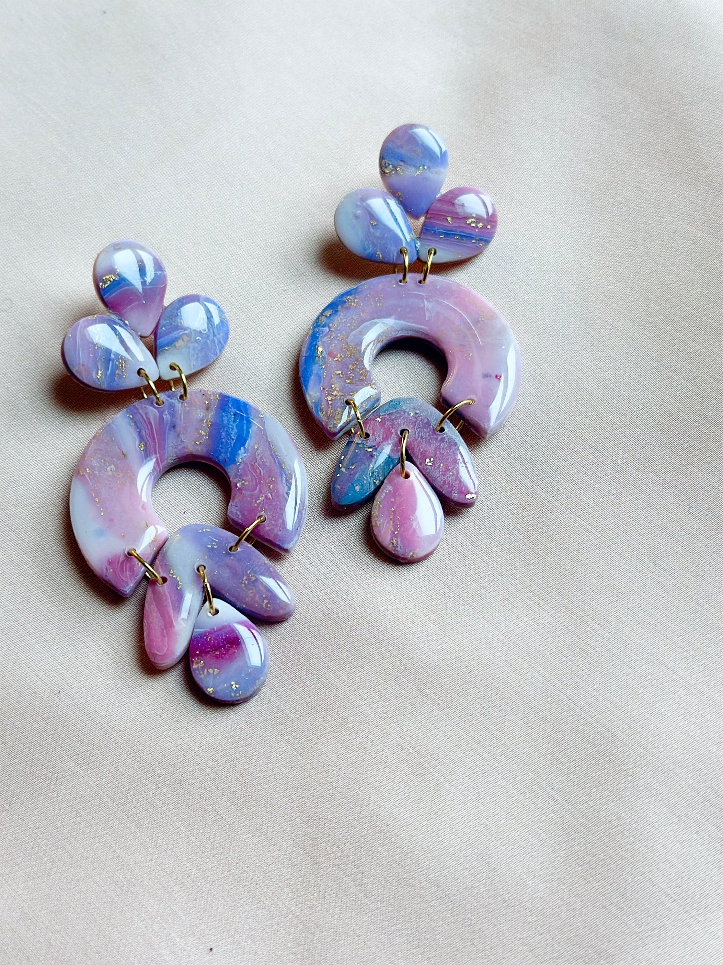 DARLING ROMANCE DANGLE