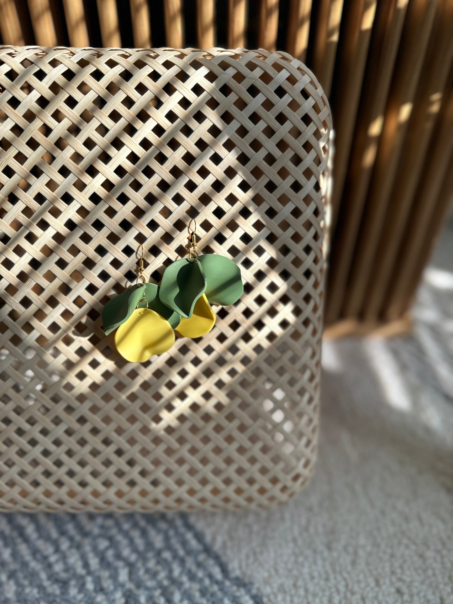 CROCUS DANGLE GREEN