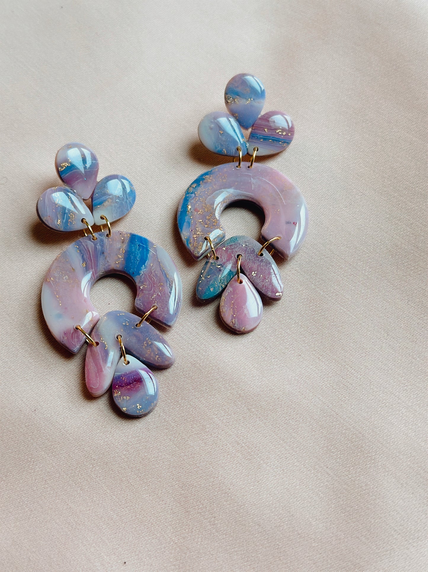 DARLING ROMANCE DANGLE