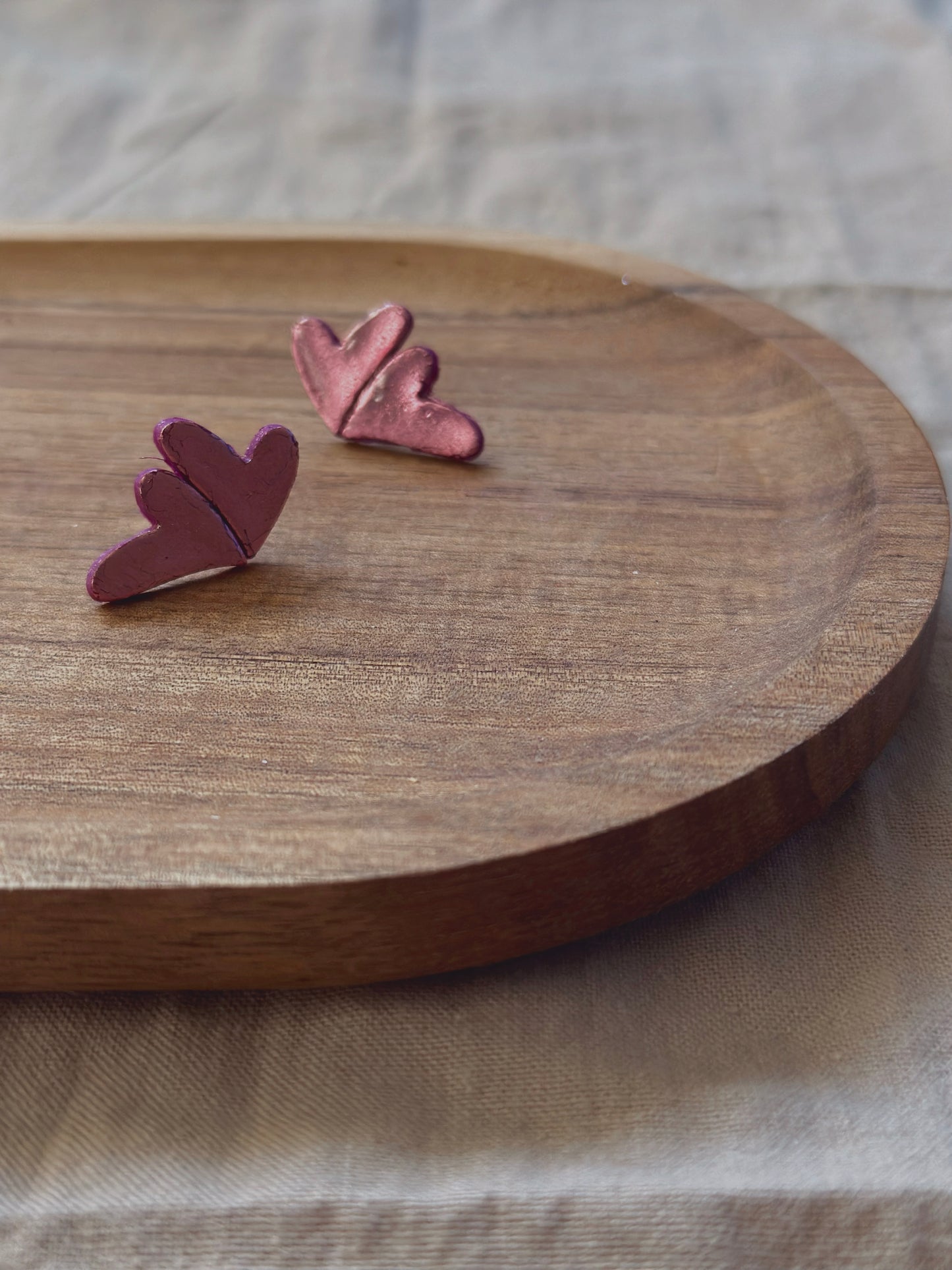 HEART THEM HEARTS STUDS