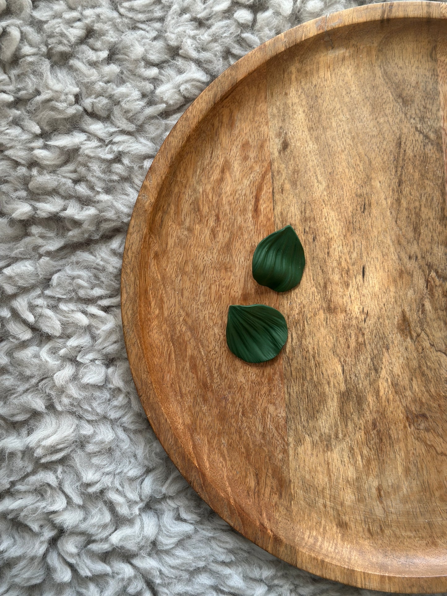 MEGA PETALS FOREST GREEN
