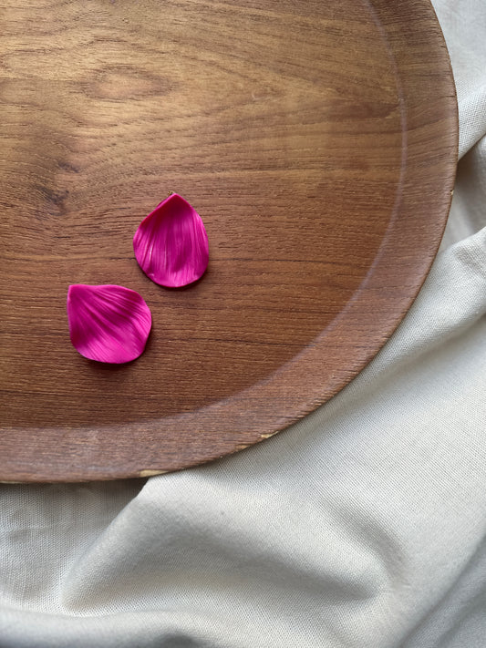 PINK MEGA PETALS STUDS