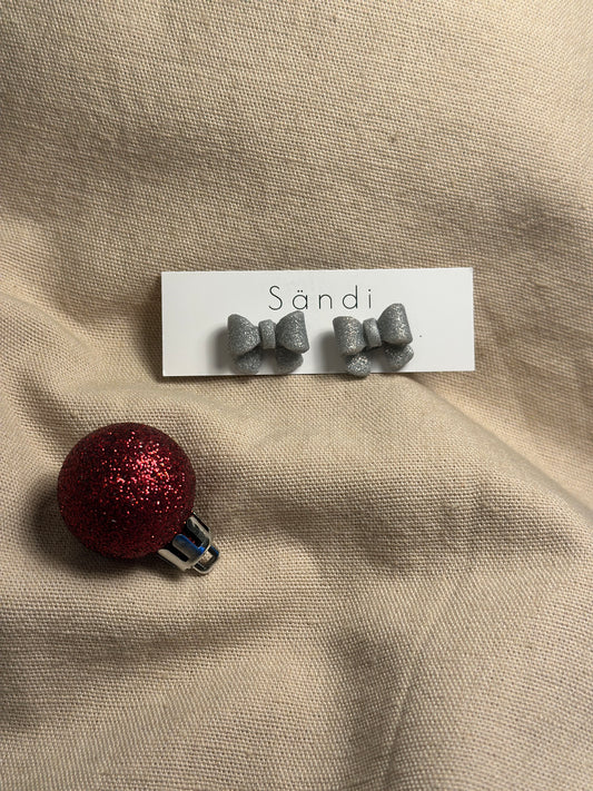 CHRISTMAS RIBBONS SILVER