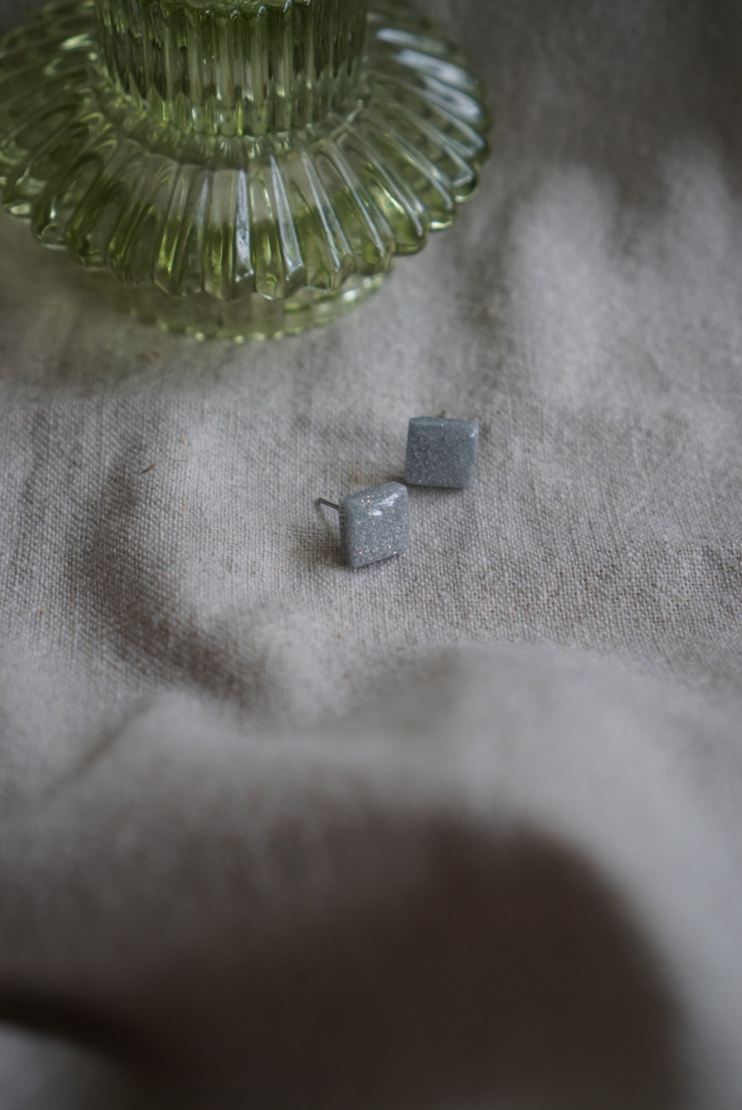 GEOMETRIC SQUARE STUDS