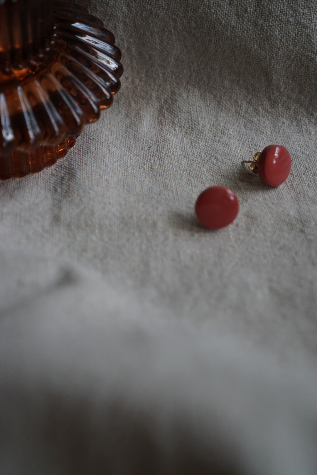 GEOMETRIC CIRCLE STUDS