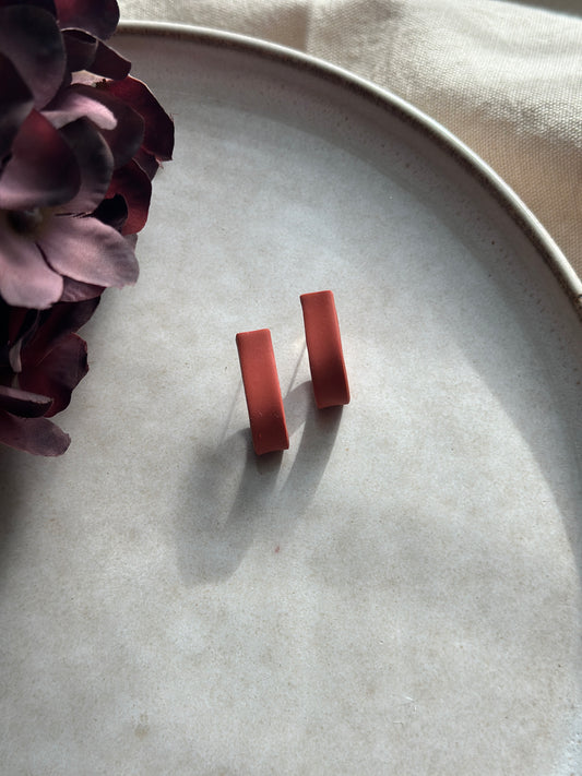 RIBBON STUDS TERRACOTTA